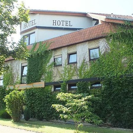 Hotel Filoxenia Am Deutschen Weintor Schweigen-Rechtenbach Exteriör bild